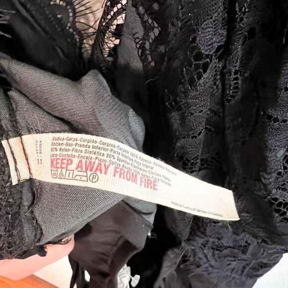 NWT! Free People MelroseLace Bodysuit Size S - Picture 9 of 9